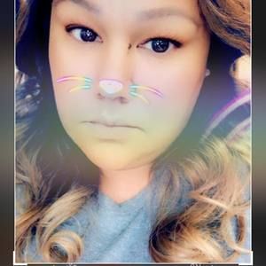 Meet your Posher, Karina